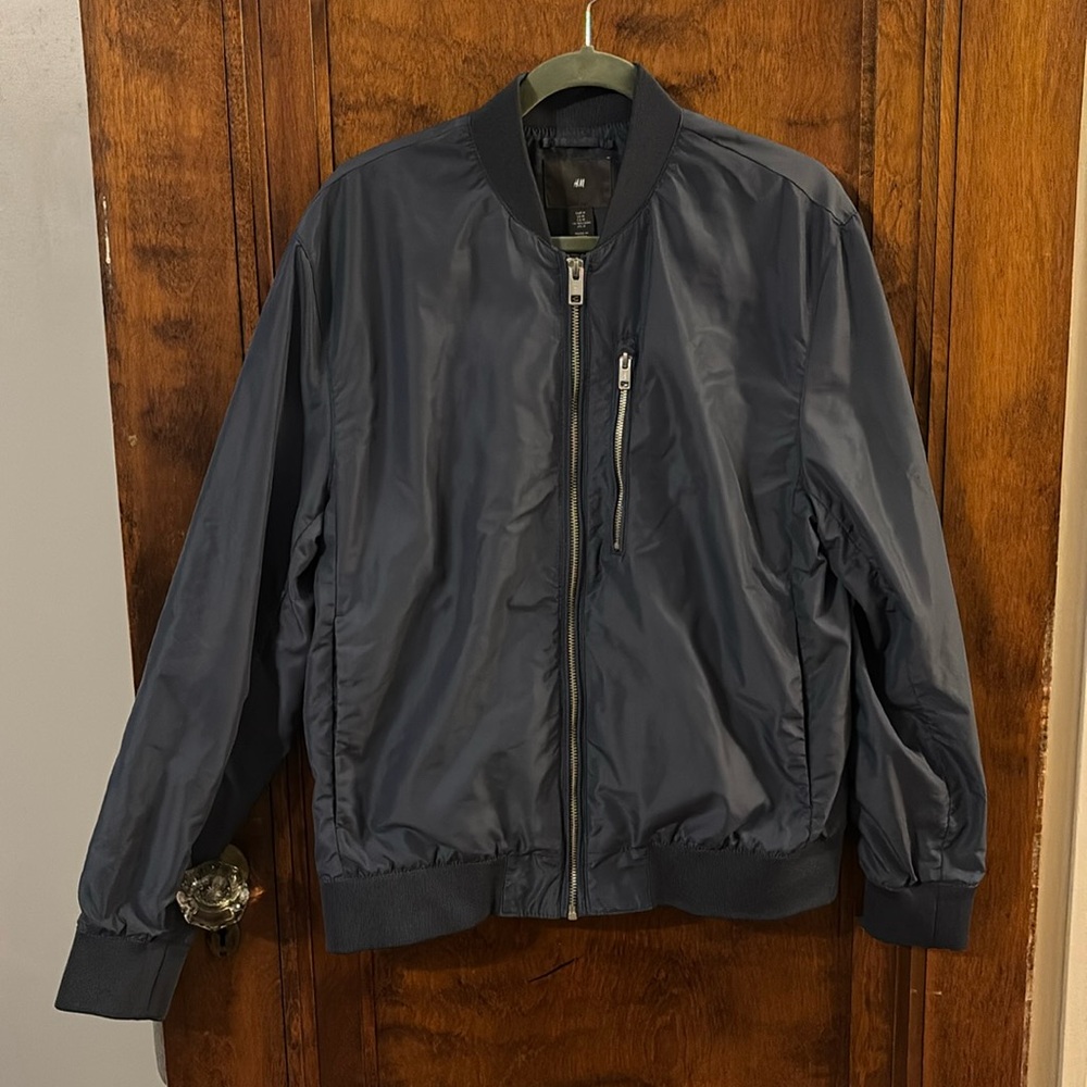 NWOT H&M Dark Grey Zip Up Bomber Jacket Size M
